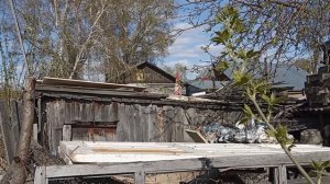 Советский флаг возле СИЗО 1. Новосибирск. Караваева 1.