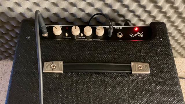 Fender Rumble 25 смотреть онлайн