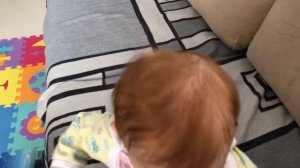Учимся садиться/Ребёнок 6 месяцев/daughter learns to sit down