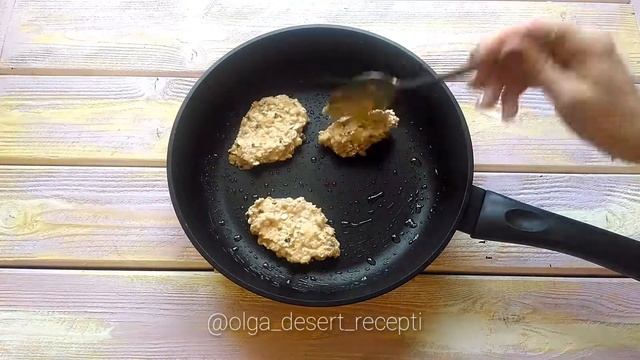 Овсяные оладьи с бананом: рецепт от Foodman.club