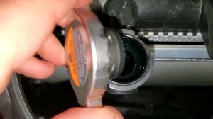 2013 To 2020 Infiniti QX60 - How To Check Coolant / Antifreeze Fluid Level In Radiator - COLD ENGIN