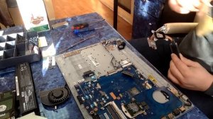 Разбор и чистка ноутбука Samsung np-rv511