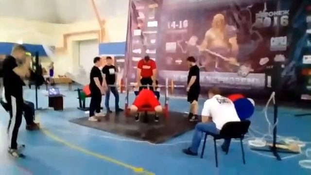 Вероника Уколова. Жим лежа в софт-экипе. Кубок Черноземья. 107.5 кг норматив МС. смотреть онлайн