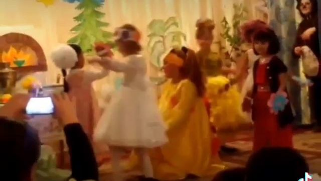 Инсценировка сказки "Колобок " смотреть онлайн