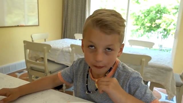 Dont EVER Say That Again! Get Free Baby Samples смотреть онлайн