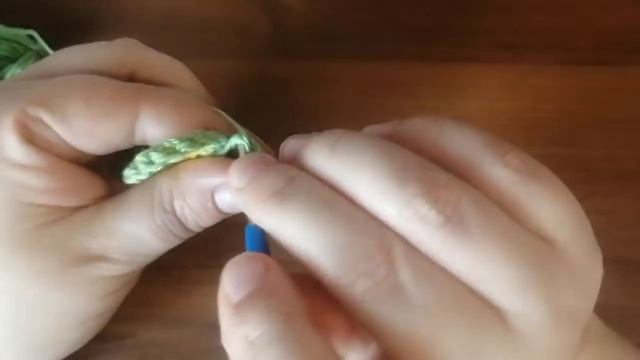 Цветочек для летней шапочки крючком. Быстро и просто.
