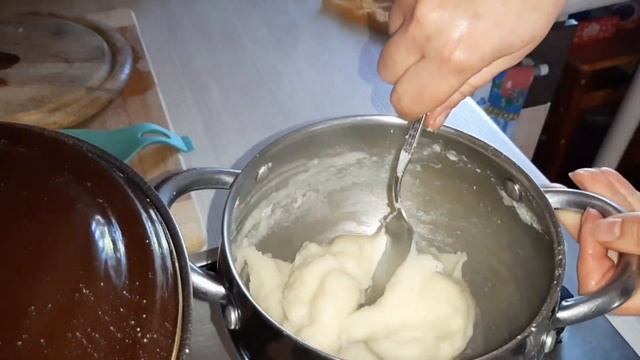✅МАСТЕР КЛАСС по эклерам!!!?/Вегетарианский борщ!/?Посадила всю клубнику..?#влогдомохозяйки #эклеры