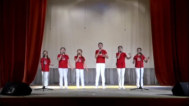 Образцовый вокальный ансамбль "Праздник-безобразник"