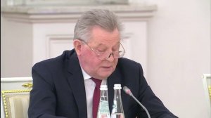 Заседание Государственного Совета 
В Георгиевском зале Большого Кремлёвского дворца Владимир Путин!
