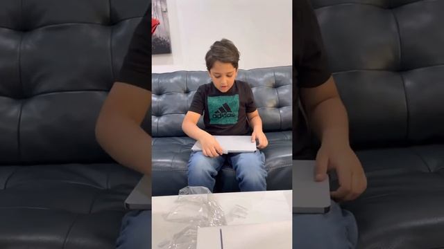 Unboxing MacBook Air M2 Chip- midnight colour