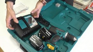 Аккумуляторная дрель-шуруповерт Makita DDF453 RFE. Обзор