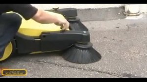 Подметальная машина Karcher KM 70/20 C с двумя щетками