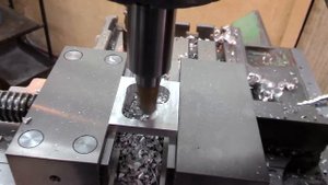 Плунжерное фрезерование на фрезерном станке