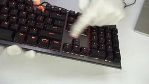 Cooler Master CK550 - надежная игровая клавиатура с подсветкой