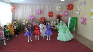 Танец цветов  Средняя группа