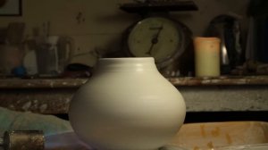 Throwing a Round Bellied Vase with Flared Top - Matt Horne Pottery