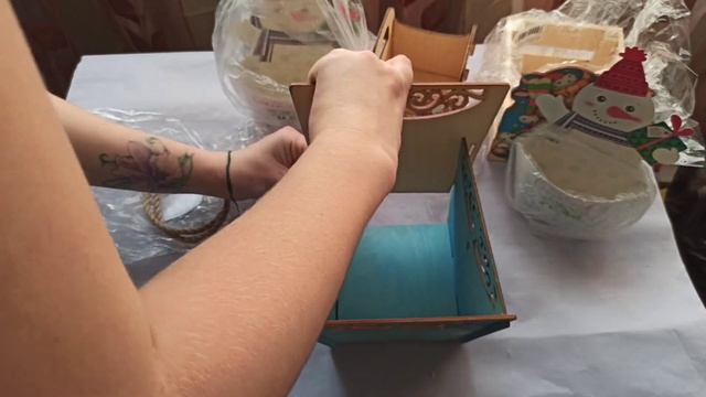 Подготовка кашпо и стаканов для букетов. часть 1 смотреть онлайн