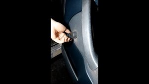 снятие задней ручки стеклоподъемника октавия тур