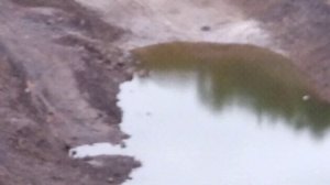 Карьер,вода прибывает на глазах.