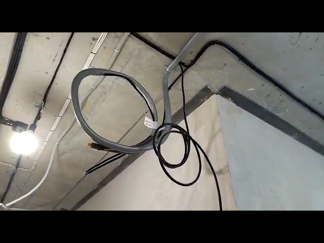 Закладка межблочных коммуникаций кондиционера на этапе ремонта | Прокладка трасс кондиционера