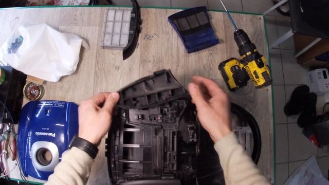 Разборка пылесоса Panasonic смотреть онлайн