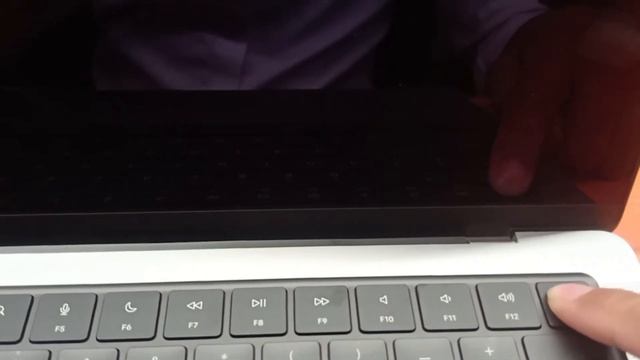 How to reset factory MacBook Pro M1. смотреть онлайн