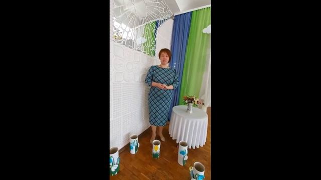 Елена Фофанова читает детские стихи
