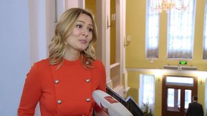 Мария Кожевникова вручила аттестаты выпускникам Вологодского многопрофильного лицея