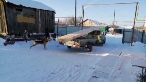 Как перевезти 6ти метровые доски на легковом прицепе.