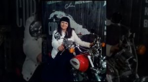 А, я девчонка из Ростова на Дону Дону