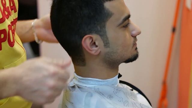 Семейная Парикмахерская смотреть онлайн