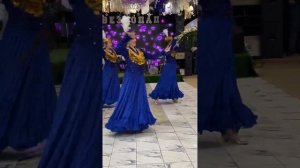 Узбекский танец Лязги. Ансамбль Санам. Узбекская свадьба в Москве.89263365711