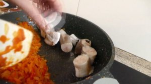Вкусно и бюджетно! Хек в томате с овощами на сковороде!