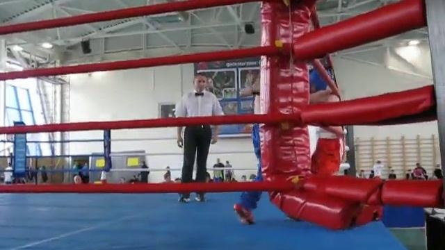 Спиридонов Алексей (красный угол).СПК "ЯРОПОЛК". Первенство ЦФО по кикбоксингу, апрель 2011 г. смотреть онлайн