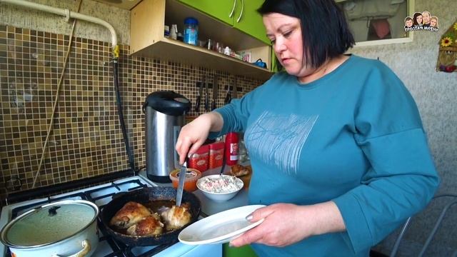 КЛАССИЧЕСКАЯ ШАВЕРМА(шаурма)по-домашнему?//Рецепт вкусной шавермы с жареной курочкой//Семейный кана