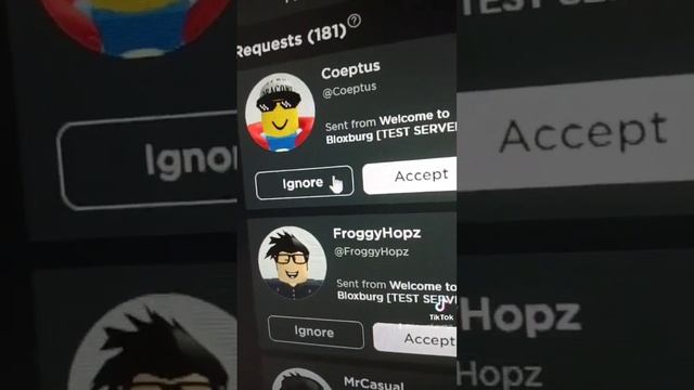 sad face :( #bloxburg #roblox #kurokyle #fyp смотреть онлайн