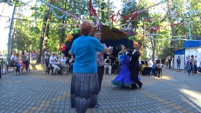В лесу прифронтовом - оркестр "Возрождение", парк г. Раменское, 2018