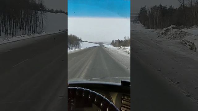 на работу после выходных, сильный ветер, снегопад,выгрузка. смотреть онлайн