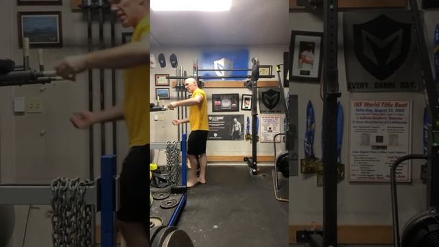 Live Workout with Bobby Maximus смотреть онлайн