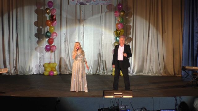 Дуэт НОСТАЛЬГИЯ."Городской романс".ДКДЦ "Полет".26.9.19 смотреть онлайн