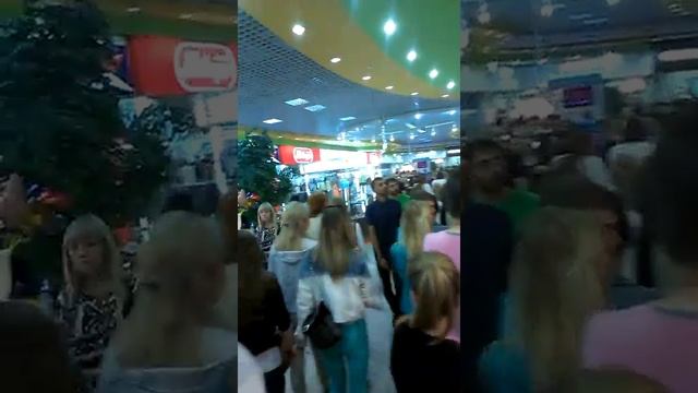 Ночь скидок в Коллаже