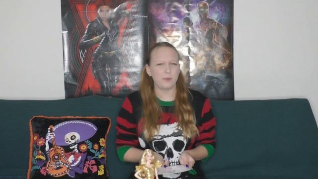 Новогодняя распаковка куклы! Обзор Holiday Barbie 2020 смотреть онлайн