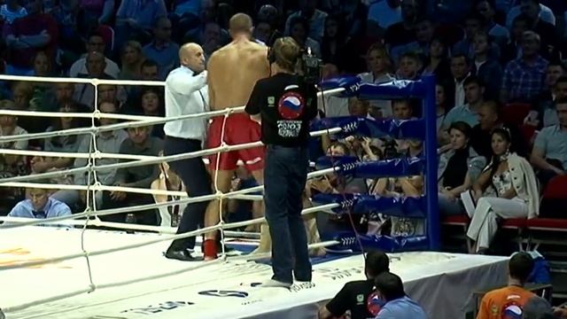 4.9.2015 "Битва чемпионов 8".Тайский бокс.О.Приймачoв- В.Олейник смотреть онлайн