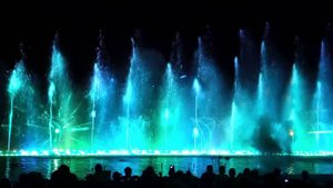 Шоу Танцующих Фонтанов На Кипре (18.09.2012) (часть 12) M. Fatih Coban - Kalinka