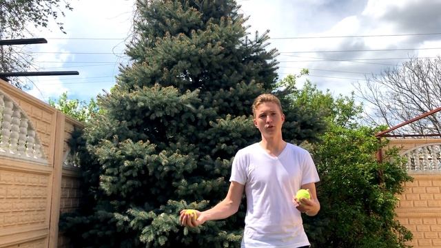 Учимся ЖОНГЛИРОВАТЬ 3 МЯЧАМИ смотреть онлайн