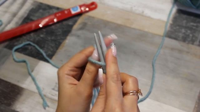 МК свитера спицами из толстой пряжи (базовая модель).mp4