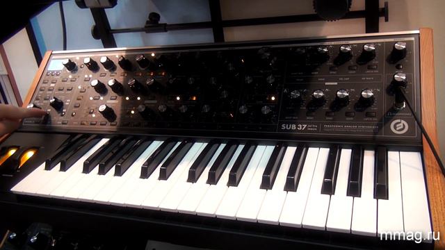 mmag.ru: Moog Sub37 - аналоговый синтезатор