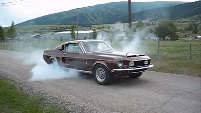 1968 Shelby Mustang GT500 Burnout смотреть онлайн
