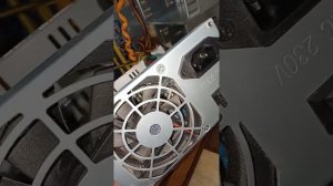 Гудит вентилятор при включении компьютера.