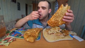 МУКБАНГ АСМР ЧУБУРЕКИ / 6 РАЗНЫХ ВКУСОВ/ ГОВЯДИНА, МОЦАРЕЛЛА, КУРИЦА, РЫБА/ EATING ASMR Mukbang #550